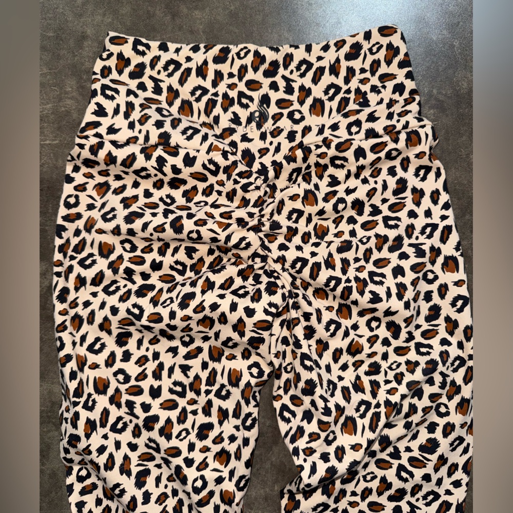 Ryderwear Leopard Print High-Waist Leggings - Black, Brown, Cream